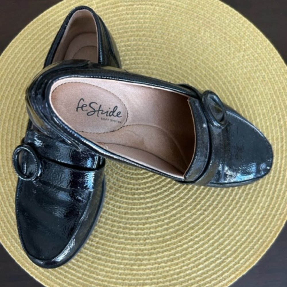 Women's Lifestride Lolly 6.5 black patent loafer